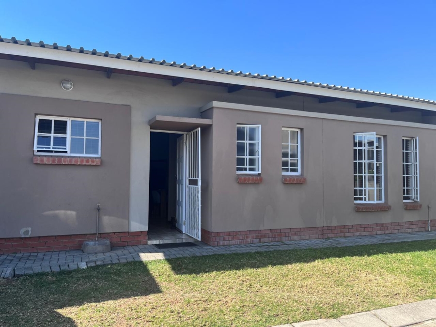 3 Bedroom Property for Sale in Waterval East North West